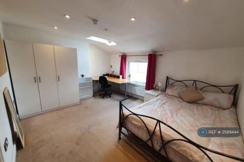 Available To Full Time Student Carpet 2b Pale Grey