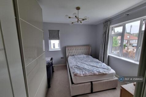 First Floor Back Bedroom 