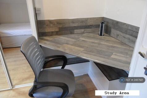 Great Study Space With Power