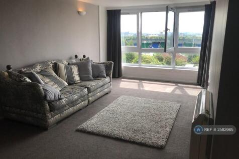 Living Rom With Stunning Views