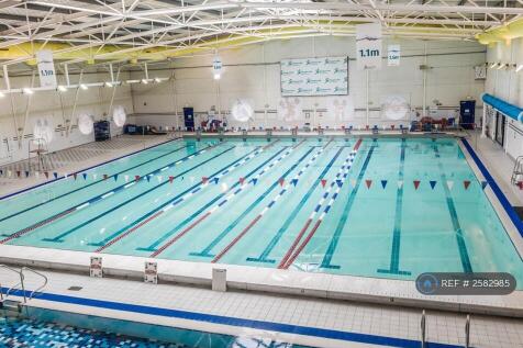 Scotstoun Leisure Centre 