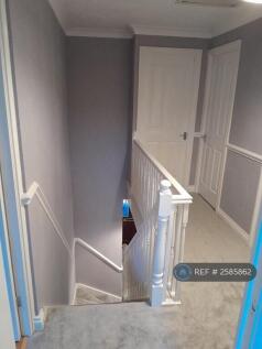 Stairs/Landing
