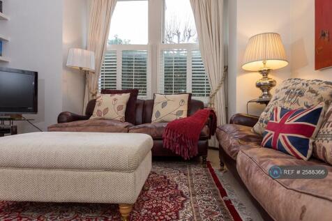 Double Reception Room