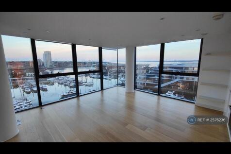 Lounge And Kitchen Waterfront View