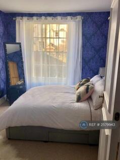 Rear Bedroom