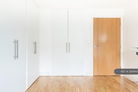 Large Bedroom With a Spacious Built-In Wardrobe