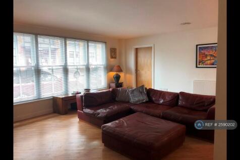 Living Area 4
