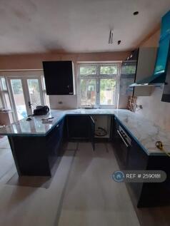 Finalising New Fitted Kitchen