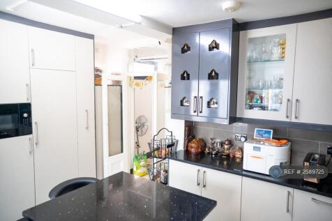 Kitchen- View1