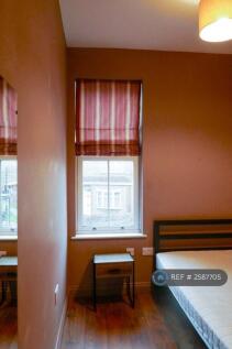 3rd Small Double Bedroom