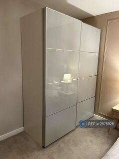 Built In Cupboards 
