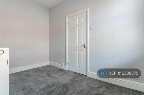 Bedroom 3/Study
