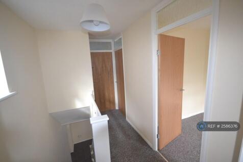 Top Hallyway