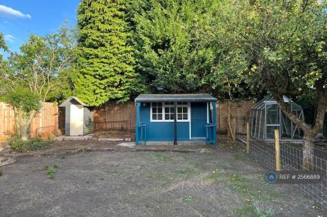 Rear Gdn