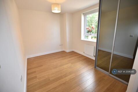 Ensuite Master Bedroom 