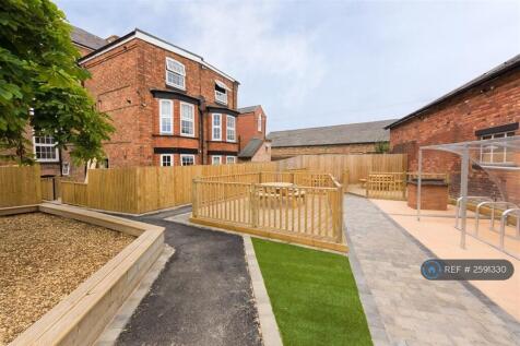 External Communal Garden Area
