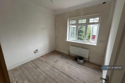 Front Double Room 