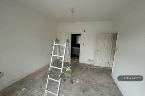 Main Bedroom En Suite 