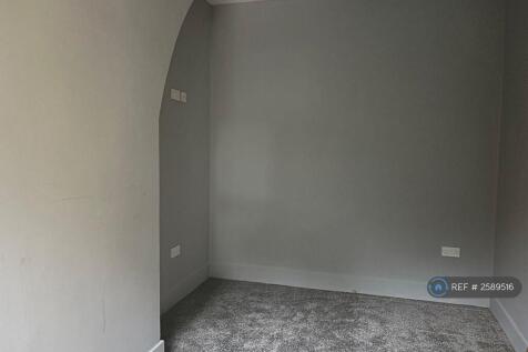 Rear Bedroom 