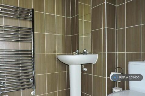 Bedroom 1 /Ensuite 