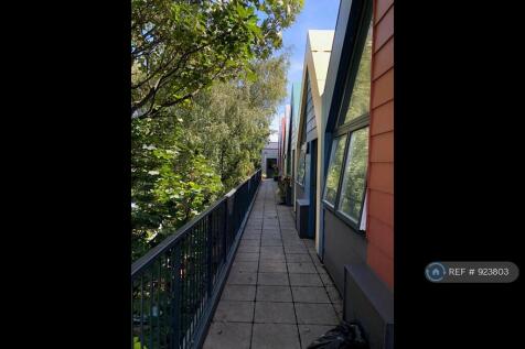 Entry Walkway