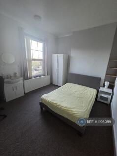 Bedroom 4 Angle 1