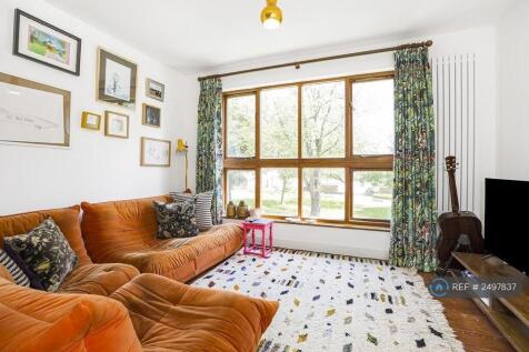 First Floor Lounge