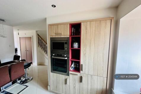 Fridge/Freezer/Oven/Microwave