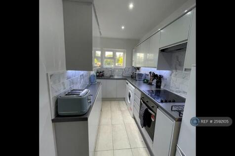 Full Fitted Kitchen