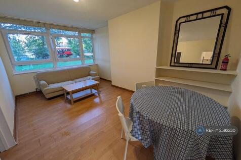 Sitting / Dining Room
