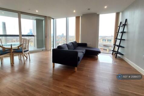 Lounge &amp; Dining