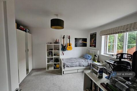 Bedroom 1 With Ensuite