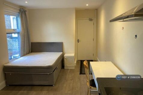Studio 7 - Available On 19th October £750