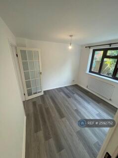 Dinning Room/ Study Or Playroom
