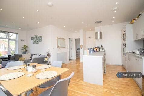 Kitchen/Dining Area