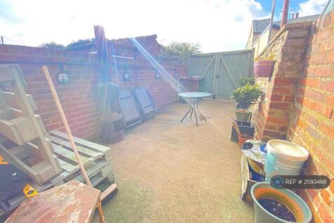 Rear Enclosed Garden