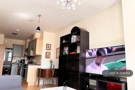Kitchen &amp; Living Room