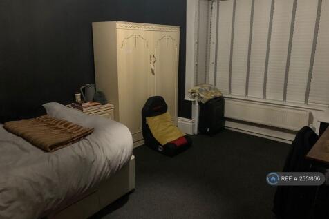 Room To Let - View 1