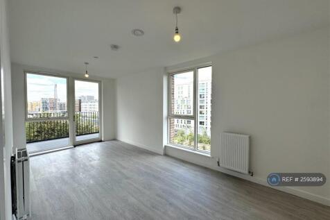 Dining/Seating Area