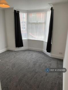 Lounge - Bay Window