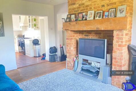 2nd Living Room