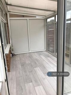Great Conservatory/Office Space 