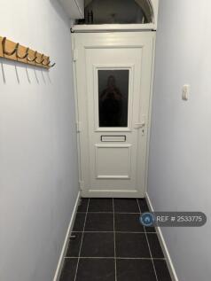 Front Door/Entrance Hall