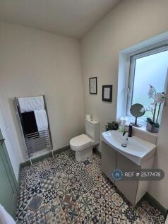 Main Bathroom