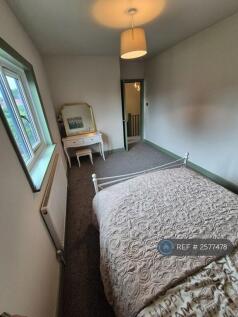 Master Bedroom At The Back