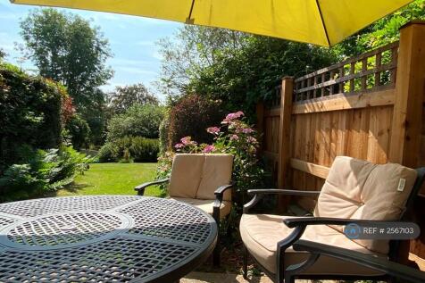Garden Outdoor Seating Area