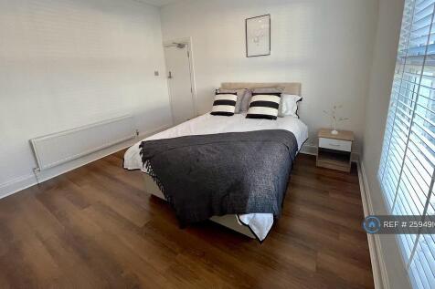 1st Floor Bedroom 5