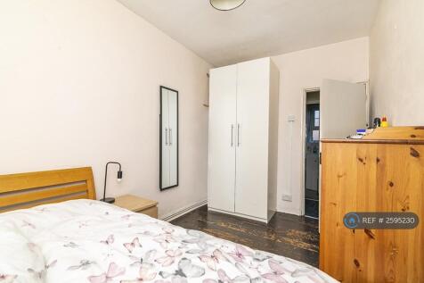 Double Bedroom 2