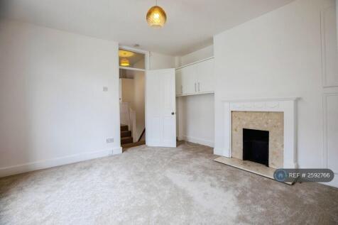 Living Room (2)