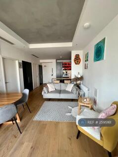 Lounge 1